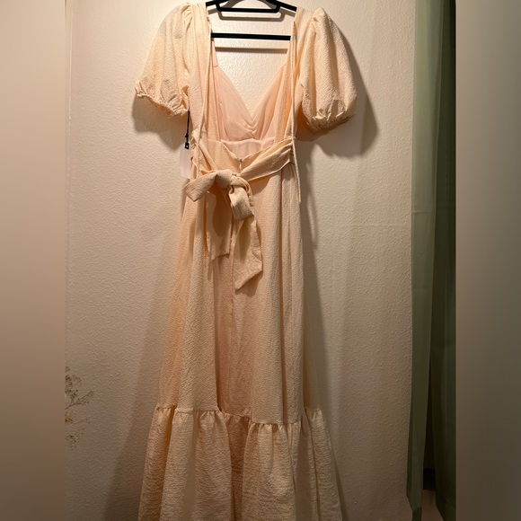 ASTR the label puff sleeve dress - Picture 4 of 5